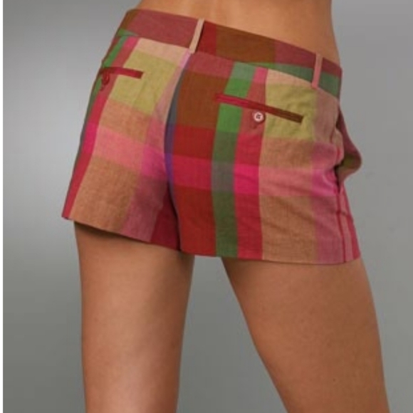 THEORY | BENNIE PLAID COTTON SHORTS, 6 - Picture 9 of 9